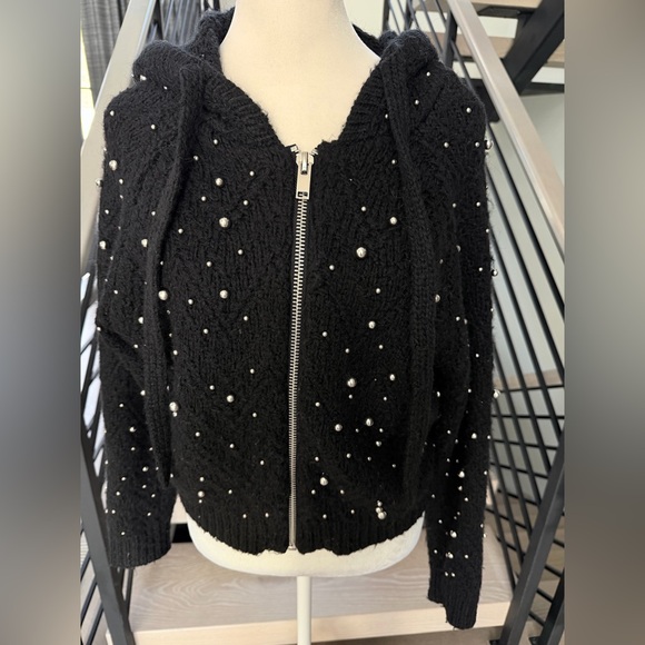 New Super Warm Wool Black Hooded Sweater with Pearl Accents size S - Picture 10 of 10